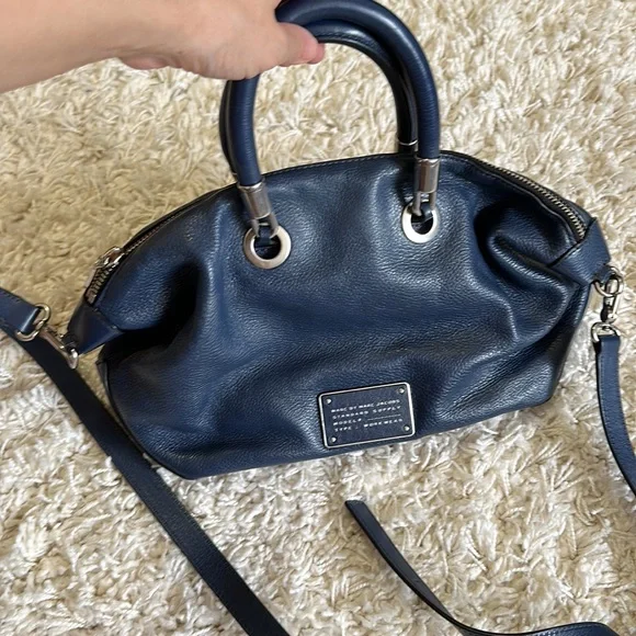 MARC JACOBS leather shoulder bag - Picture 4 of 9